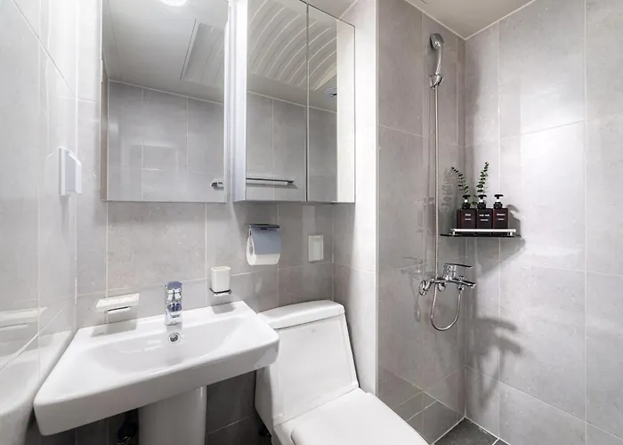 Hotel Bliss Myeongdong *